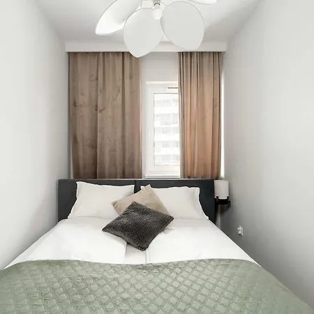 Apartament Beige And Two Bedroom In With Parking And Bathtub By Renters *