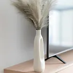 Beige And Two Bedroom In With Parking And Bathtub By Renters شقة *